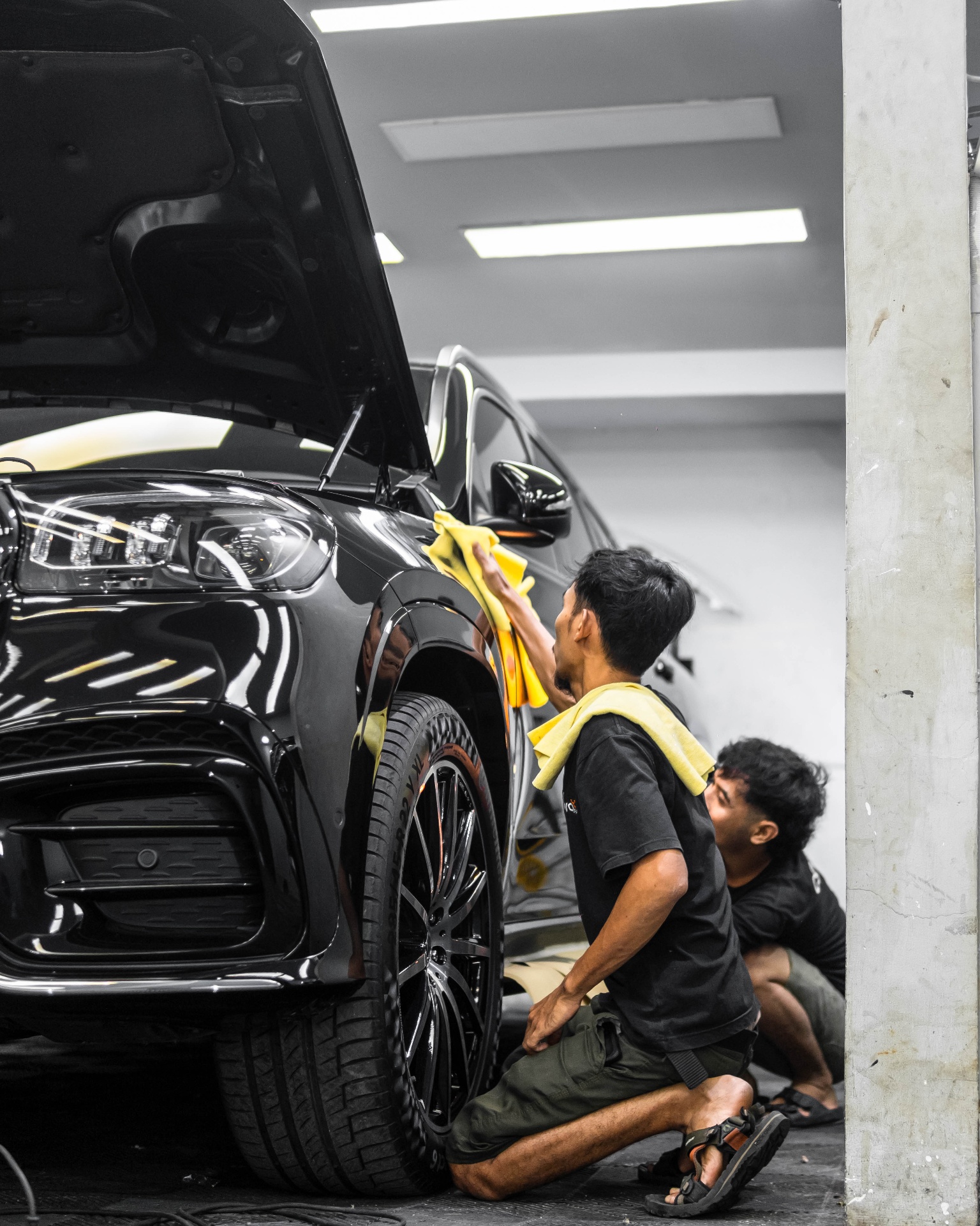 Proses detailing oleh tim Lumens